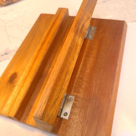 Magnetized Knife Board Strong Magnets Knives NOT Included Like NEW - Picture 6 of 12